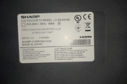 TV Sharp 152cm