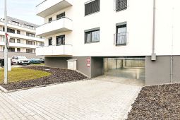 Prodám kryté garážové stání , Zelnice II., Slavkov u Brna