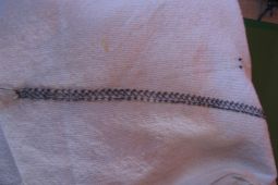 šicí průmyslový stroj dvoujehla