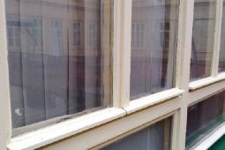 Opravy dřevěných oken a dveří