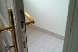 Opravy dřevěných oken a dveří