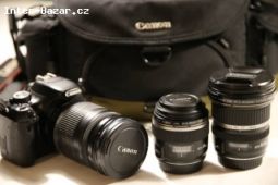 Canon EOS 600D se sadou objektivů Canon